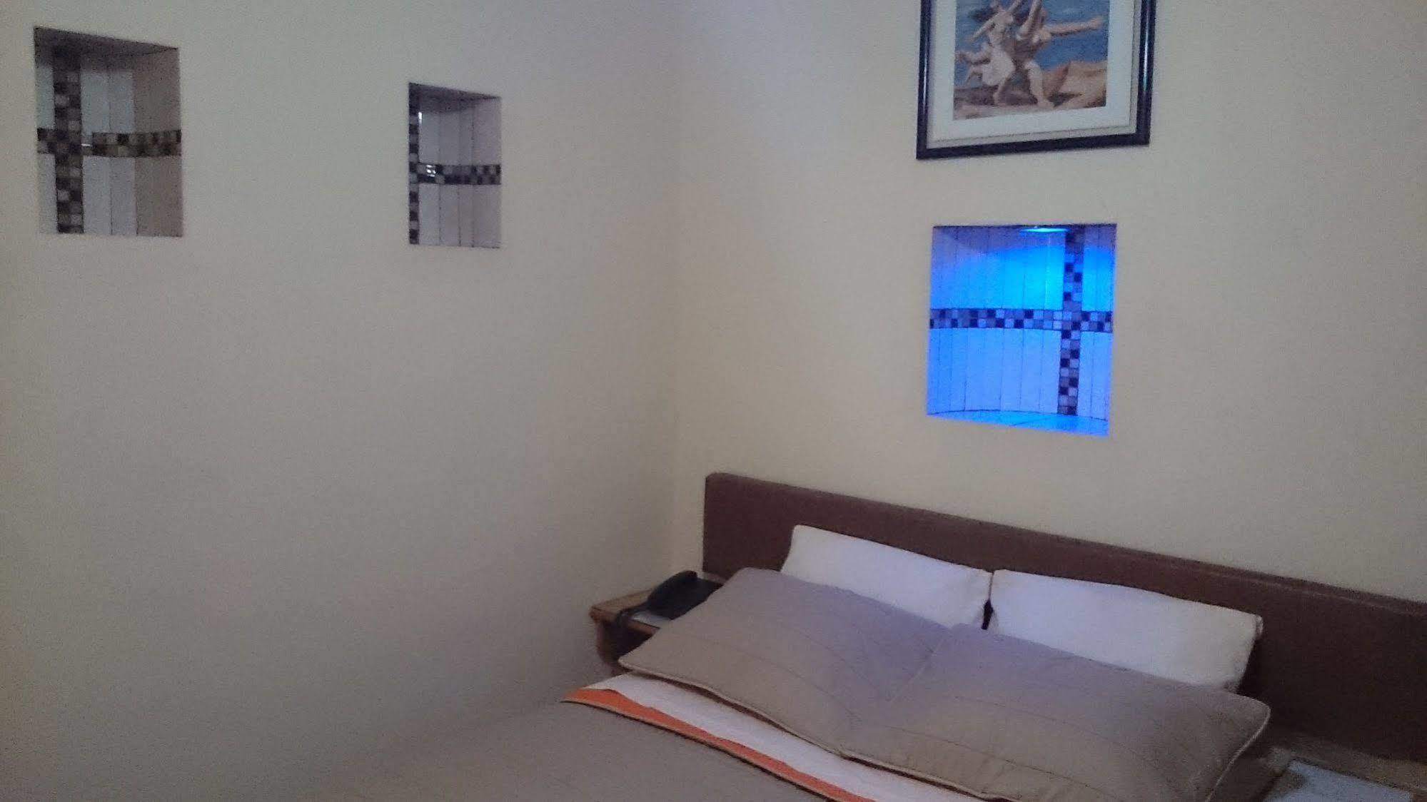 Hotel 1973 San Luis Potosí Buitenkant foto